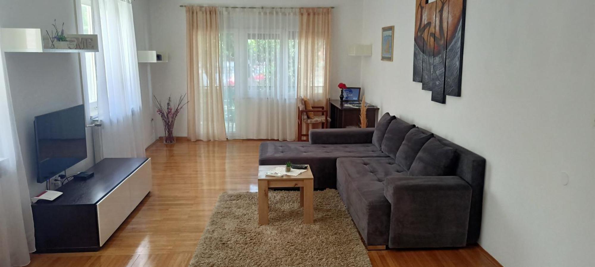 Appartement Tomas,,,spacious House With Private Parking,terrace,5g Internet,,,,, Zadar